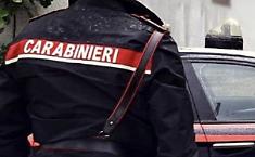 Si avvicina alla scuola del figlio nonostante il divieto e minaccia la moglie, arrestato dai carabinieri
