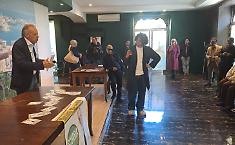 Cifre incerte nei conti comunali, Scurria sfida Basile a un'operazione verit&agrave;