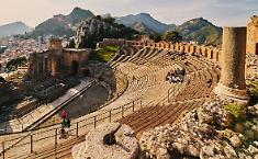 Parco archeologico di Taormina: salta l'ipotesi della &laquo;gestione autonoma dei biglietti&raquo;, proroga per la vecchia societ&agrave;