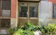 Ex sede del Decimo quartiere di via Cile: abbandono e degrado nel rione San Licandro