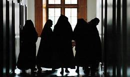 "C'&egrave; un'eredit&agrave; per voi":  cos&igrave; coppia di catanesi truffava suore e preti in tutt'Italia