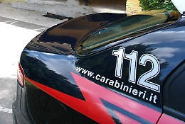 Catania, ruba un cellulare e telefona alla moglie della vittima: &laquo;Dammi anche dei soldi altrimenti...&raquo;