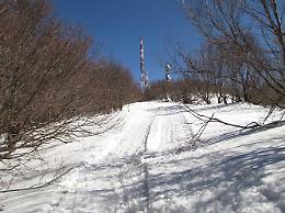 Si scia nei boschi di Monte Soro: riapre pista per escursionisti