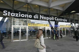 Crisi epilettica in gita scolastica: agenti Polfer salvano studentessa siciliana
