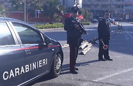 Spari alle vetrine e bastonate alle vittime: cos&igrave; veniva riscosso il pizzo a Messina