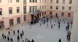 Coronavirus, Miccich&eacute; chiude il Liceo "Politi" fino al 3 novembre