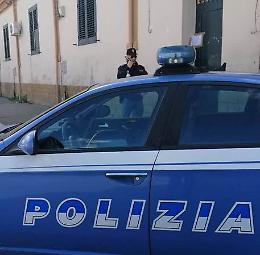 Palermo, anziani tenuti al buio in casa di riposo abusiva: una denuncia