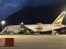 Atterrato a Palermo aereo cargo con 35 tonnellate di materiale sanitario proveniente dalla Cina