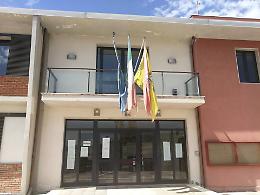 Maniace, schiaffi al sindaco e gare d'appalto irregolari: cosa c'è dietro lo scioglimento del Comune