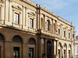 Telefoni, auto e immobili, altri &ldquo;tagli&rdquo; del Comune