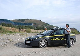 Mazzarr&agrave;, gestione allegra della discarica Quattro arresti, tra cui sindaco e ex senatore