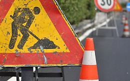 A20, cadono calcinacci dal viadotto Trapani: tre auto danneggiate