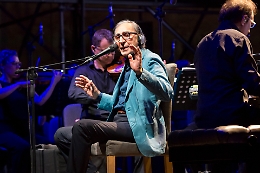 Esce il nuovo disco di Franco Battiato, ma sar&agrave; anche l'ultimo: &egrave; come un "testamento musicale"