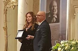 Serena Mangione vince il premio nazionale di video poesia "Amici di Ron"