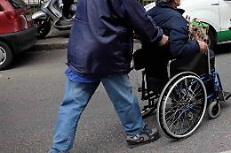 «Dipendenti della Regione si sono fatti adottare per usufruire della legge 104»