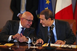 Musumeci e la Finanziaria dei compromessi: alt al superIrfis, "graziati" Esa e Iacp