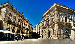 Commercio: il centro storico di Siracusa il più vitale d'Italia, negozi in calo nelle altre città siciliane