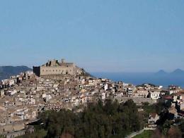 Borgo più bello d’Italia, l’assessore Li Calzi: «Votate Montalbano Elicona»