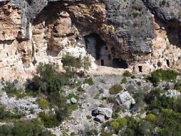 Cava d’Ispica: il canyon incantato sull’altopiano degli Iblei