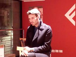 Catania, Giovanni Caccamo presenta "Dialogo con mia madre"