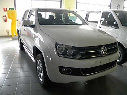 La Regione non ha soldi e taglia ma compra due auto blindate per 225 mila euro