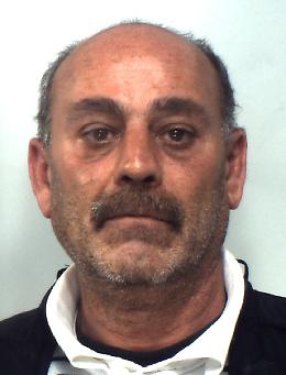 Militello, evade dai domiciliari per acquistare le sigarette: arrestato