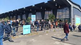 Sicilia, vaccini over 70: quasi 100.000 prenotazioni e gi&agrave; prime inoculazioni