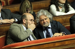 M5s, la sfida di Crimi a Grillo: via al voto ma non su Rousseau