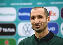 Mancini e Chiellini suonano la carica: «Italia, ce la puoi fare»