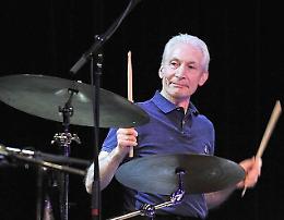 Addio a Charlie Watts: morto il leggendario batterista dei Rolling Stones