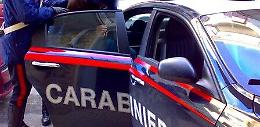 Irrompono in abitazione nel Messinese e picchiano proprietari: arrestati