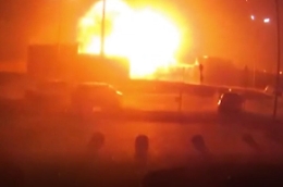 Il momento dell'esplosione al centro commerciale Retroville di Kiev