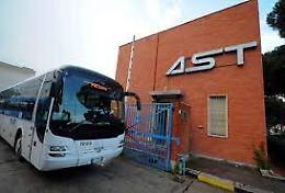 Faceva la "cresta" (da 117 mila euro) sui rimborsi: condannato ex liquidatore dell'Ast