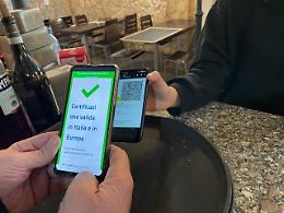 Green pass: menu esiti tamponi fantasma, arresto farmacista