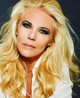 Minacce di morte social per Eleonora Daniele da hater romano