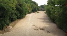 L'affluente del Po è una distesa di sabbia: emergenza siccità