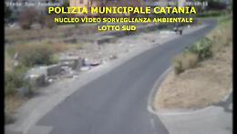 Rifiuti, ecco gli incivili catanesi nelle riprese delle telecamere di videosorveglianza