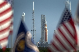 Luna: Artemis; razzo Sls torna nell'edificio di assemblaggio