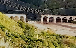 Ponte Tredici Luci, nella notte sono crollate due arcate