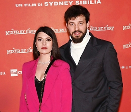 Giovanna Sannino e Gaetano Migliaccio di Mare Fuori, innamorati fuori dal set