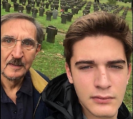 Sequestrato il cellulare (ma non la sim) di Apache La Russa