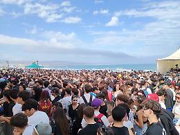 One Day Music, la Plaia di Catania "invasa" da giovani, dj e cantanti