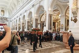 Cattedrale di Palermo gremita per il funerale di Angelo Onorato