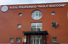 Cade da un'impalcatura al Policlinico di Palermo, grave un operaio di 60 anni