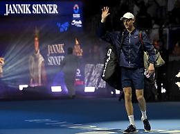 Sinner implacabile a Vienna: supera De Minaur e va in finale (dove trova Zverev) 