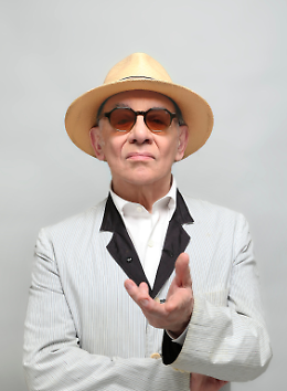 La tempesta: Prospero, Ariel e l'isola-palcoscenico di Alfredo Arias