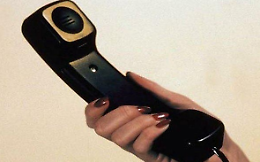 Disservizio TIM: «Mia madre, 96 anni, senza telefono da un mese»