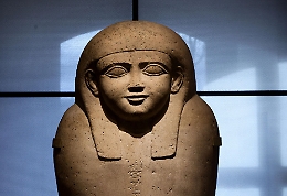 Allagamento al Louvre: opere gravemente danneggiate nella sala delle antichit&agrave; egiziane