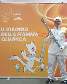 Montemaggiore Belsito brilla con Alessandro Di Francesca, tedoforo della Fiamma Olimpica