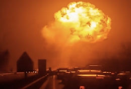 Esplode un'autobotte: panico sull'autostrada A1. Le immagini